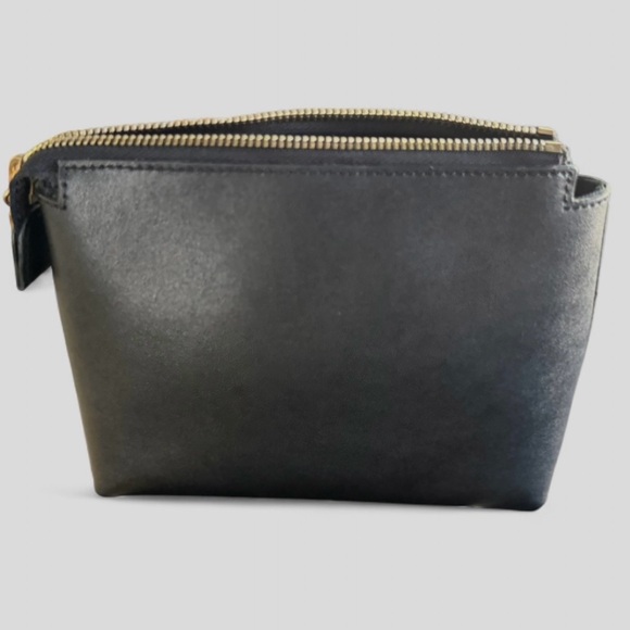 STAUD-Black Leather Cosmetic Pouch/Clutch Gold Logo-Zip Case NWOT Minimalist - Picture 2 of 8